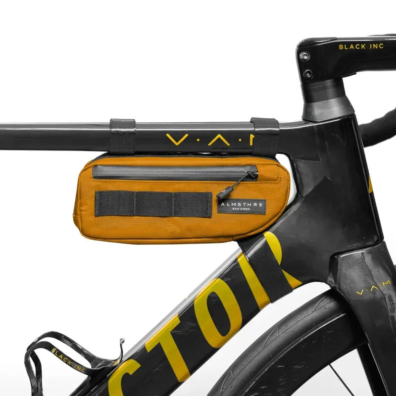 Almsthre Compact 0.9l Frame Bag in California Gold