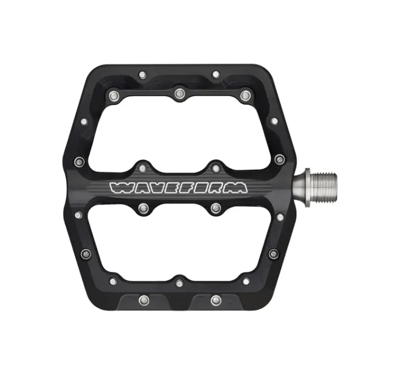 WOLF TOOTH WAVEFORM PEDAL LARGE BLACK