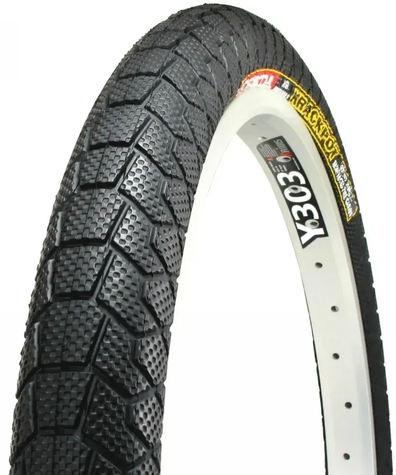 Kenda K1270 Cursor 27.5x4.0-inch 30-tpi Tire in Black-1