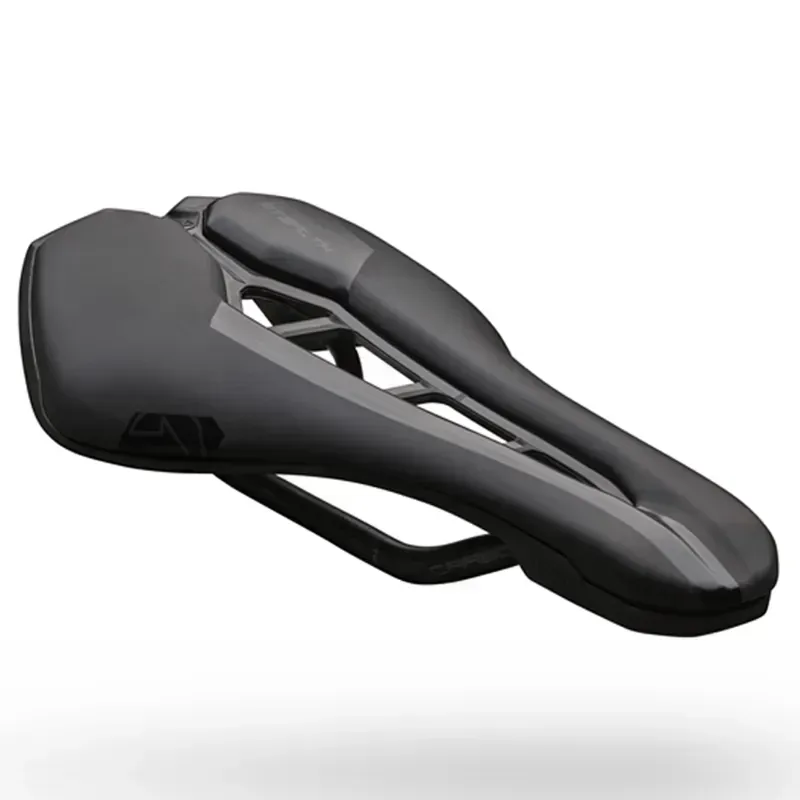 Pro Stealth Team Saddle in Black