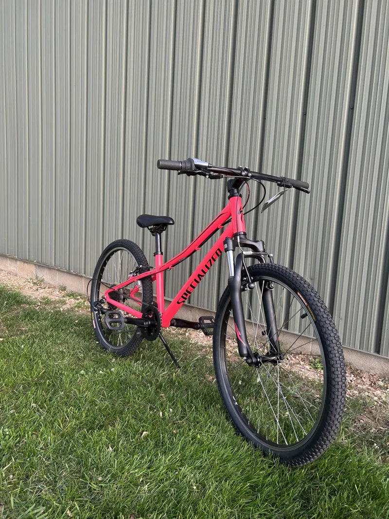 Used Hot Rock 24 Pink-1