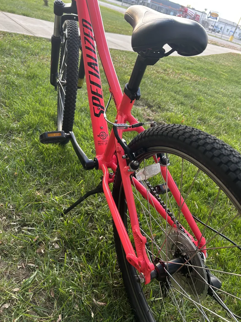 Used Hot Rock 24 Pink-2