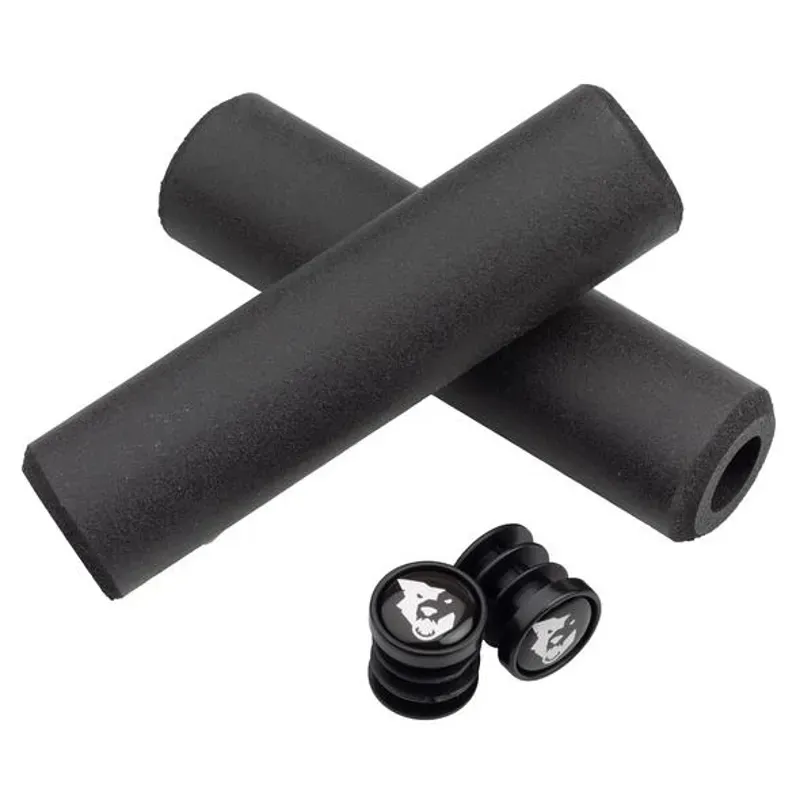 Wolf Tooth Fat Paw Grips in Black